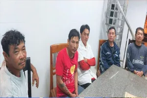 Tàu Tân cảng kịp thời cứu 5 ngư dân rơi xuống biển Vũng Tàu