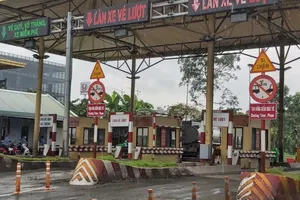 TP.HCM tiếp tục lùi thời gian thu phí không dừng tại Trạm Nguyễn Văn Linh