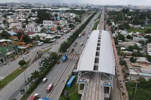 TP.HCM: Kết nối xe buýt với metro còn gặp khó khăn