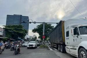 TP.HCM: Xóa 3 điểm đen tai nạn này lại phát sinh 3 điểm khác