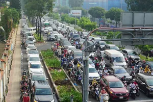 Có những điểm ùn ứ ở TP.HCM chỉ đi với tốc độ 28 km/h