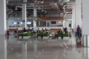 Sợ mất khách, hãng xe không mặn mà với xe trung chuyển về BXMĐ mới