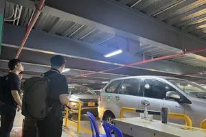 Sẽ làm thủ tục check in ở dưới nhà xe TCP ở sân bay Tân Sơn Nhất