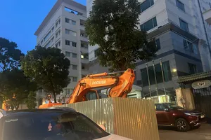 Đào đường gây oằn lún cục bộ, Sở GTVT TP.HCM ra 'tối hậu thư'