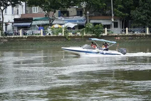 Lý do hạn chế đi lại ở khu vực kênh Thanh Đa, TP.HCM
