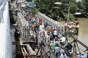 Khi nào tháo dỡ cầu Long Kiểng cũ?