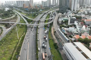 Các vướng mắc của tuyến metro số 1 với nhà thầu Hitachi đang ở giai đoạn nào?