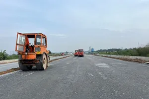 11 hộ dân chưa bàn giao mặt bằng dự án nâng cấp, mở rộng Quốc lộ 50