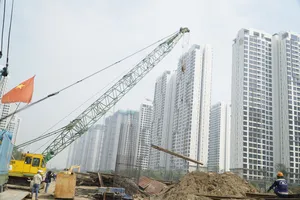 Vành đai 3 TP.HCM gặp khó khăn về cát đắp nền đường