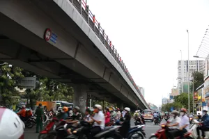 TP.HCM nỗ lực xóa điểm đen tai nạn tại cầu vượt Cộng Hòa - Hoàng Hoa Thám