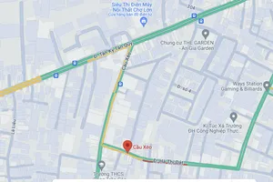 Cấm ô tô lưu thông trên đường Cầu Xéo, quận Tân Phú 