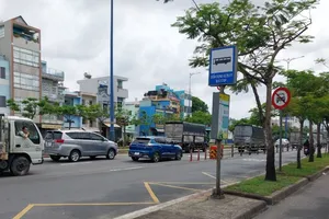 Sửa chữa đường Võ Văn Kiệt, tăng năng lực thông hành trên toàn tuyến