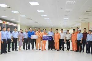 EVNGENCO3 thăm động viên và làm việc tại Công ty Nhiệt điện Mông Dương sau bão Yagi