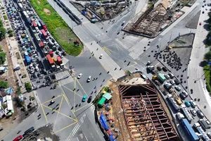 Cận cảnh đại công trường dự án xây dựng nút giao An Phú, TP Thủ Đức 