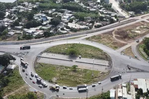 Người dân có thể đi vào cao tốc Bến Lức - Long Thành từ hôm nay