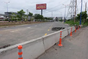 Vì sao đường song hành Võ Nguyên Giáp vẫn chưa cho xe chạy?