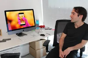 Thu hút đầu tư 5 triệu USD chỉ nhờ xoay video