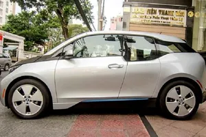 Sẽ có ô tô điện nạp điện như chạy xe đạp? 