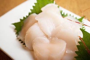 Giá đến 10 triệu đồng/kg, cồi sò điệp Nhật vẫn hút hàng