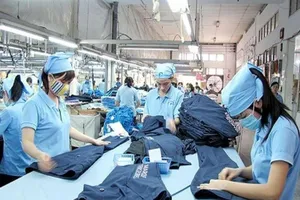 Áo quần... Việt Nam có nguy cơ bị châu Âu tăng thuế ​