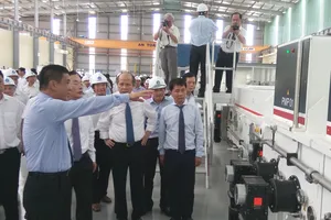 Nhà máy kính tiết kiệm năng lượng đầu tiên tại Đông Nam Á