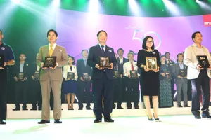 16 ông lớn có giá trị vốn hóa 'khủng' trên 1 tỉ USD