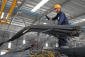 Đại chiến thương mại Mỹ-Trung: Thép Việt ‘thoát chết’?