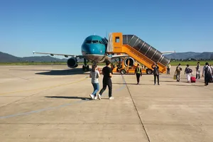 Vietnam Airlines nợ Tổng công ty Cảng hàng không Việt Nam (ACV) 564,5 tỉ đồng