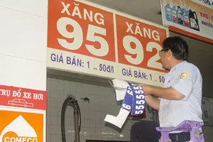 Chính phủ yêu cầu không tăng giá xăng ngày đầu năm 2019