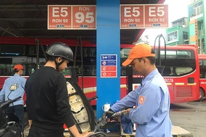 Mới đây liên Bộ Công Thương - Tài chính quyết định điều chỉnh mức chi sử dụng Quỹ Bình ổn giá xăng dầu để giữ ổn định giá bán xăng dầu trong nước