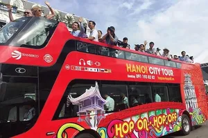  Tuyến bus du lịch - City tour của Hà Nội tham gia phục vụ miễn phí cho các phóng viên tham gia đưa tin về hội nghị thượng đỉnh Mỹ - Triều