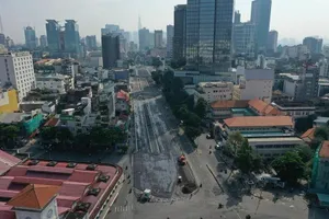 Để phố đi bộ không chỉ để đi bộ