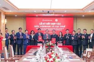 Agribank và Cục Thuế đồng hành hỗ trợ hộ kinh doanh chuyển đổi sang thuế kê khai