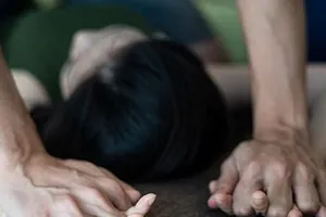 Vướng lao lý vì quan hệ với bé gái ở nhà văn hóa thôn