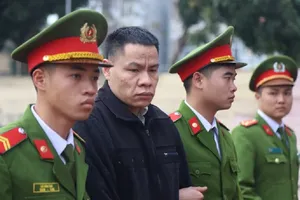 Kẻ chủ mưu nói mẹ nữ sinh giao gà biết con gái bị bắt cóc