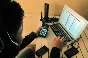 Nghe, ghi âm cuộc gọi trái pháp luật bị phạt tới 20 triệu