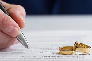 Tòa thụ lý đơn ly hôn của chồng khi vợ nuôi con dưới 1 tuổi