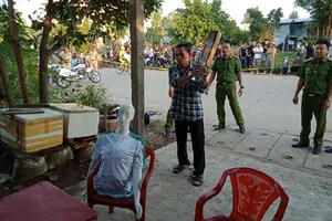 Đánh bạn nhậu bằng khúc gỗ, gây thương tích 95% 