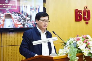 Phát hiện, xử lý nghiêm cán bộ thi hành án sai phạm