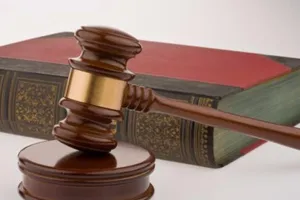 Giám đốc thẩm hủy án, tòa bất ngờ đình chỉ vì hết thời hiệu