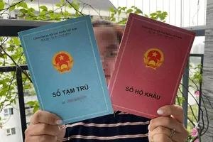 Bỏ sổ hộ khẩu giấy: Quá trình chuyển đổi số tích cực của Nhà nước