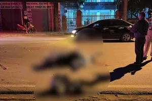 2 người đi xe máy tử vong sau va chạm với ô tô