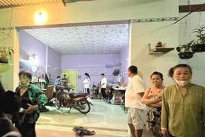 Đi học về, tá hỏa phát hiện mẹ tử vong, cha thì nguy kịch 