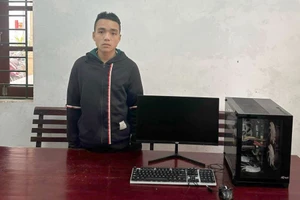 Lừa bán pháo rồi chiếm đoạt tiền đặt cọc của khách