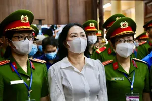 Tác nghiệp báo chí phiên toà xử vụ Vạn Thịnh Phát tại Trung tâm báo chí TP.HCM