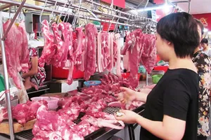 Chất cấm trong chăn nuôi đe dọa sức khỏe người Việt