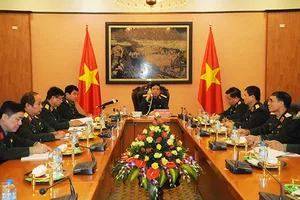 Bộ trưởng Quốc phòng Việt-Trung điện đàm trực tiếp
