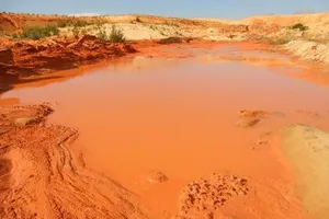 Bộ trưởng Trần Hồng Hà: Yêu cầu làm rõ vụ vỡ hồ chứa bùn đỏ ở Bình Thuận