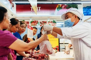 Giá heo tăng trở lại, siêu thị đồng loạt giảm giá