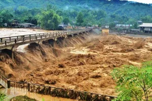 Mưa lũ Yên Bái, Hòa Bình: 19 người chết và mất tích